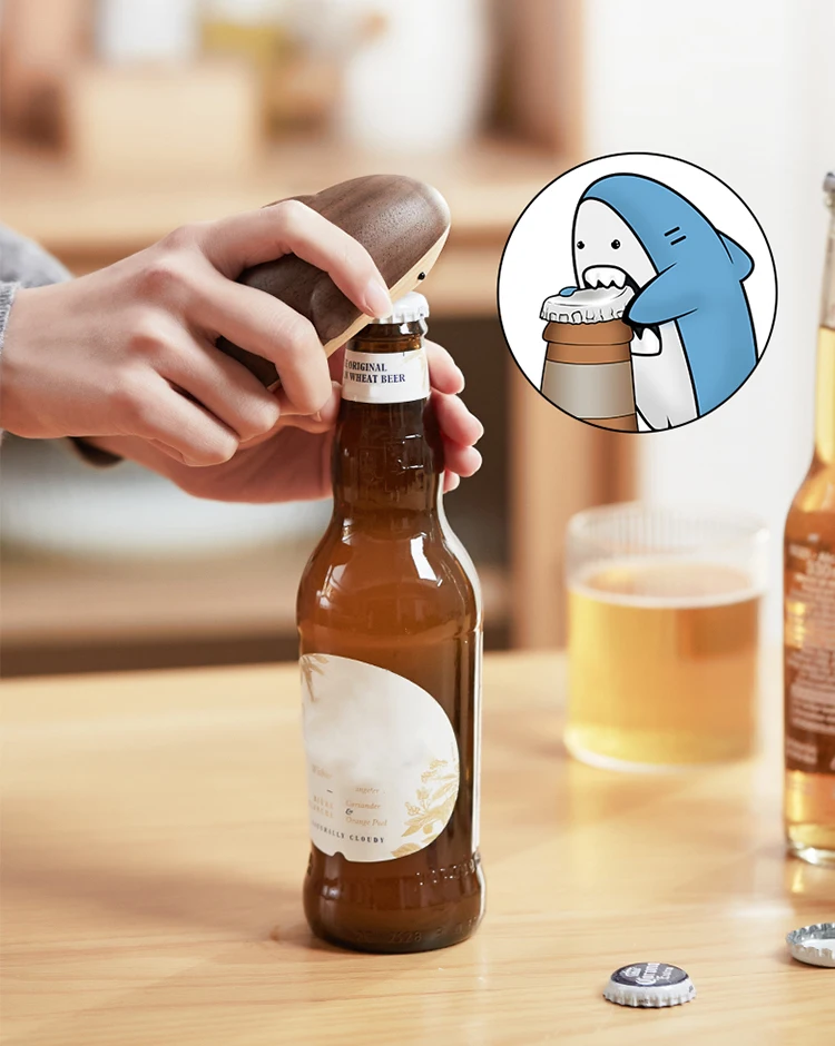 クリエイティブ木製サメ飾りビールボトルオープナー像ポータブル - Wine Beer Opener のレビューと価格